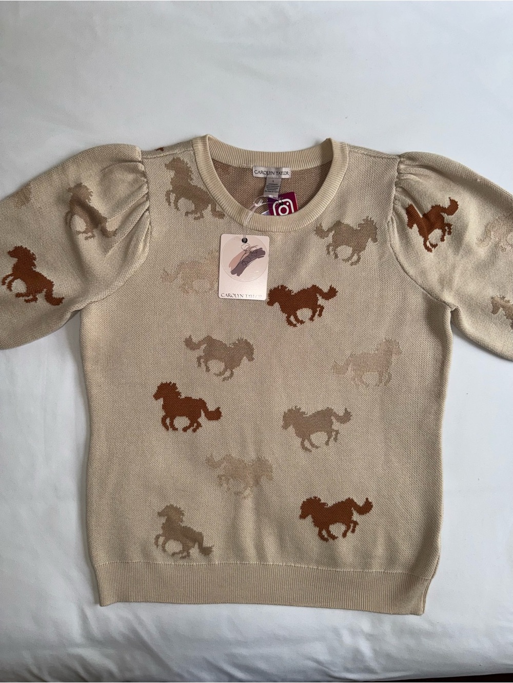 Carolyn Taylor Beige Horse-Pattern Puff Sleeve Sweater NWT size Large